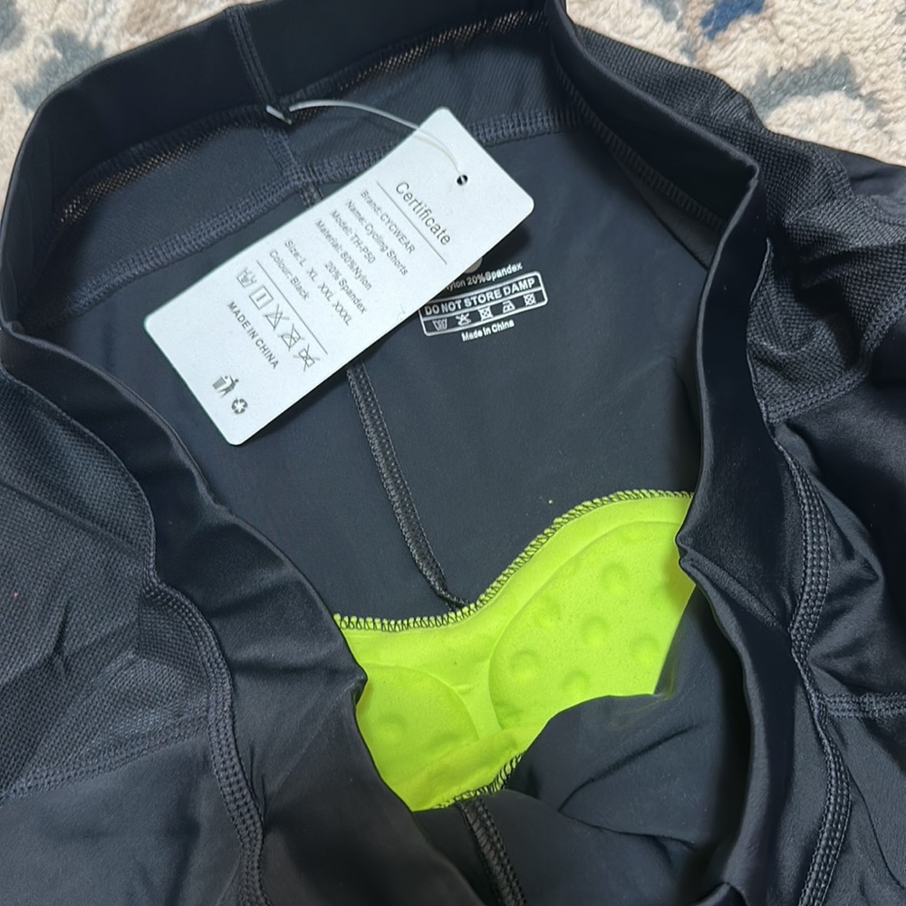 Women's Black Cycling Shorts - Picture 3 of 3